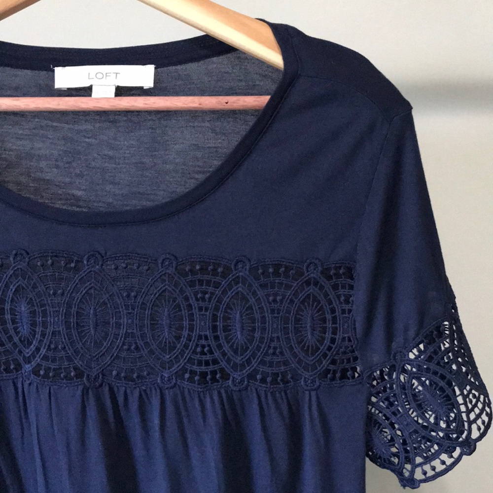 LOFT | NWOT | Navy Lace Detail Top